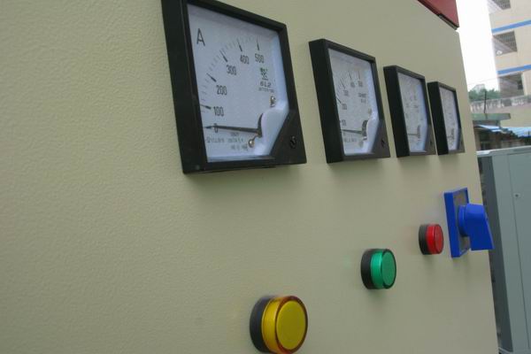 文水配电箱-3683讲讲配电箱的操作和检修步